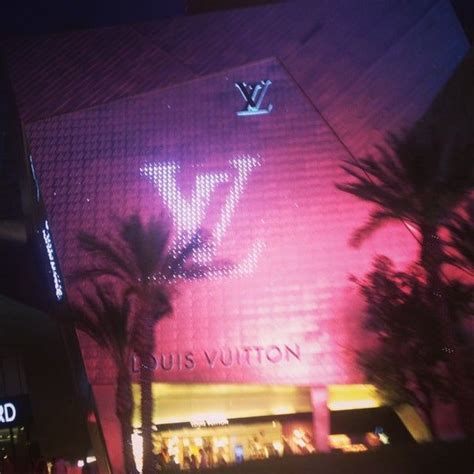 art exhibit louis vuitton las vegas|louis vuitton exhibition 2022.